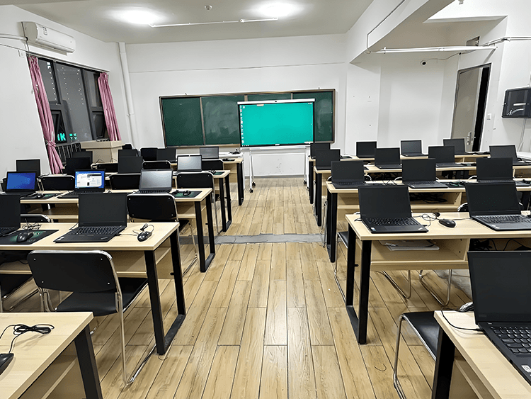 成都单招培训学校(成华校区)