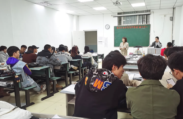 成都高三单招全科考前辅导:拒绝盲目,精准备考赢在当下-
